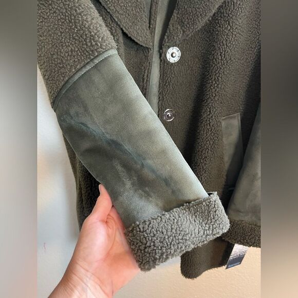 Kenzie Faux Shearling Shawl Collar Coat M. NWT - Picture 6 of 12